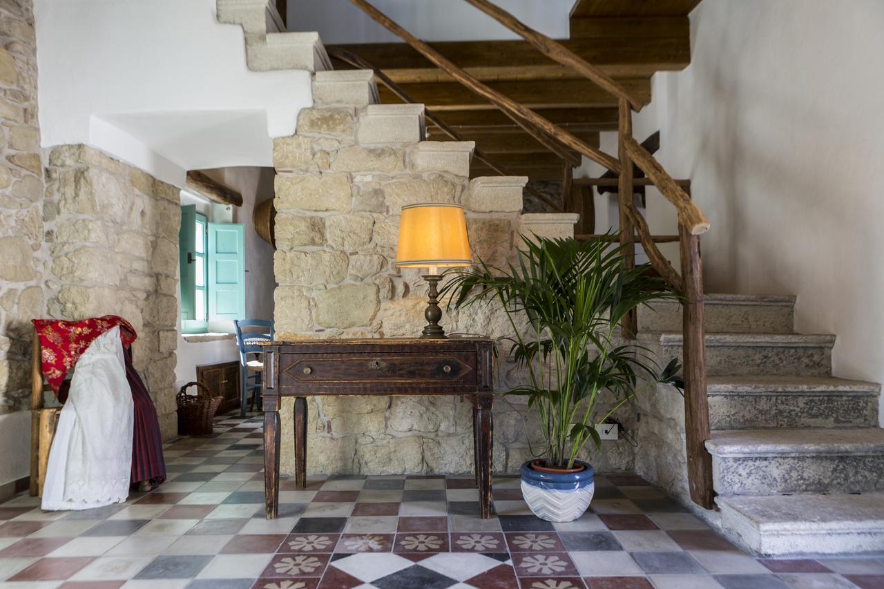 Cortis Antigas Bed & Breakfast Gesturi Dış mekan fotoğraf