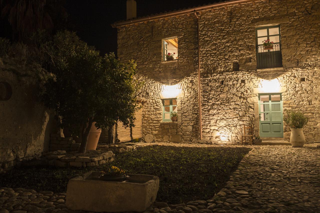 Cortis Antigas Bed & Breakfast Gesturi Dış mekan fotoğraf