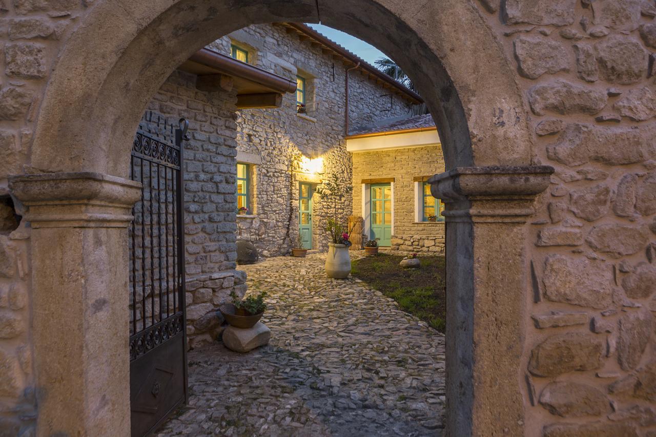 Cortis Antigas Bed & Breakfast Gesturi Dış mekan fotoğraf